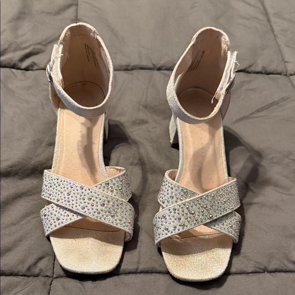Girls size 3 Elegant White sparkly Strappy Heels